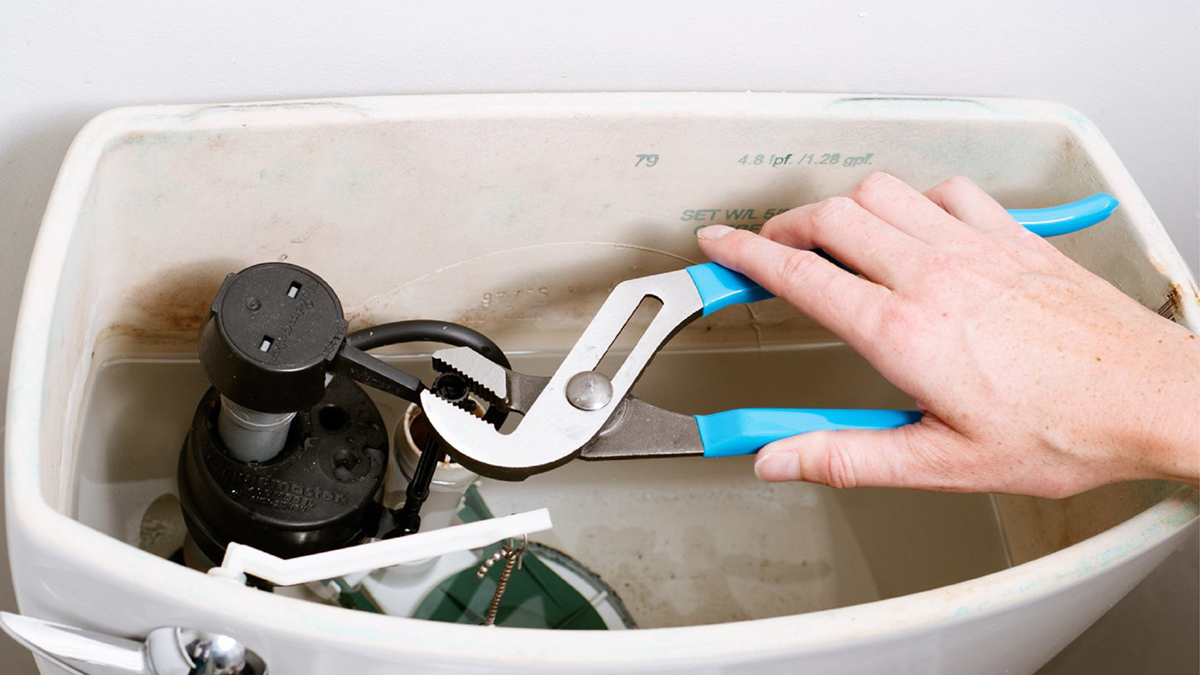 Running Flushing Water